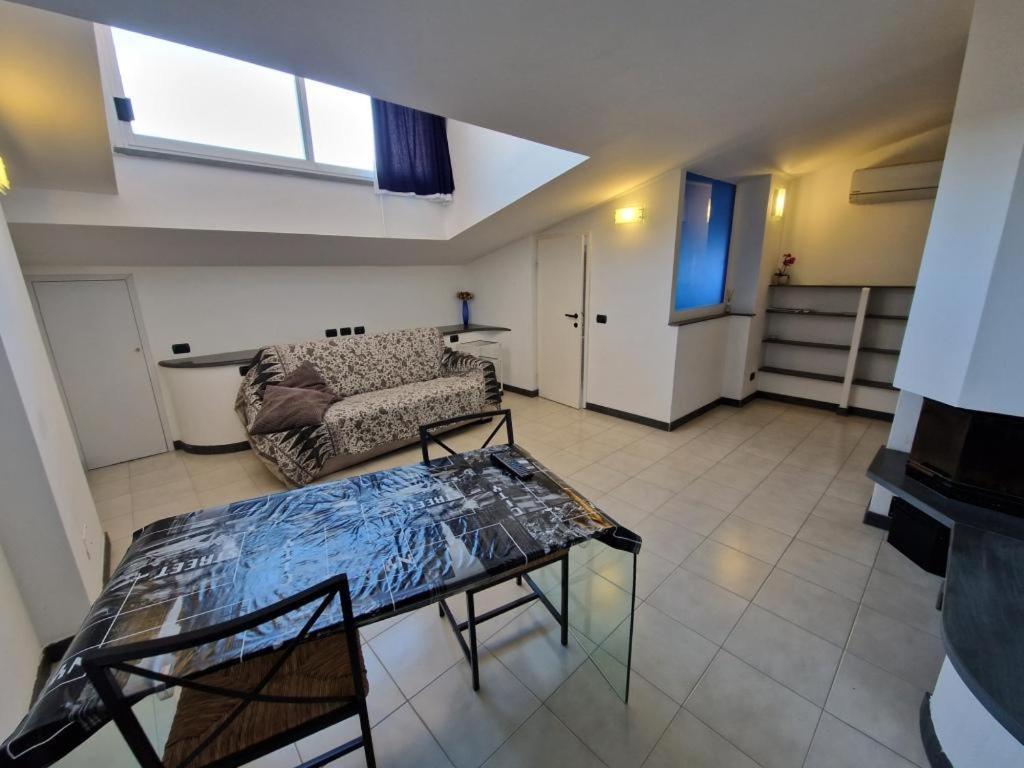 Mansarda Stefania Apartment Амеля Екстериор снимка
